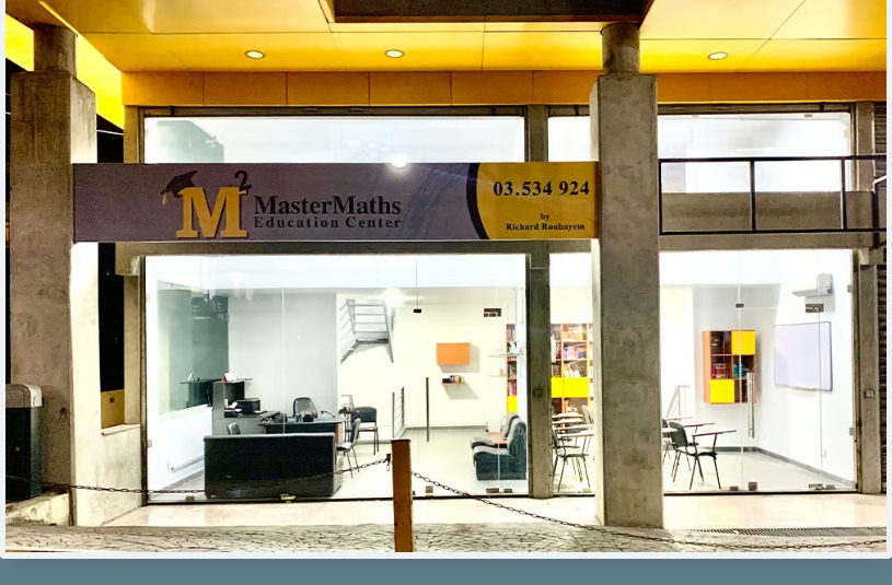 Master Maths students in a classroom